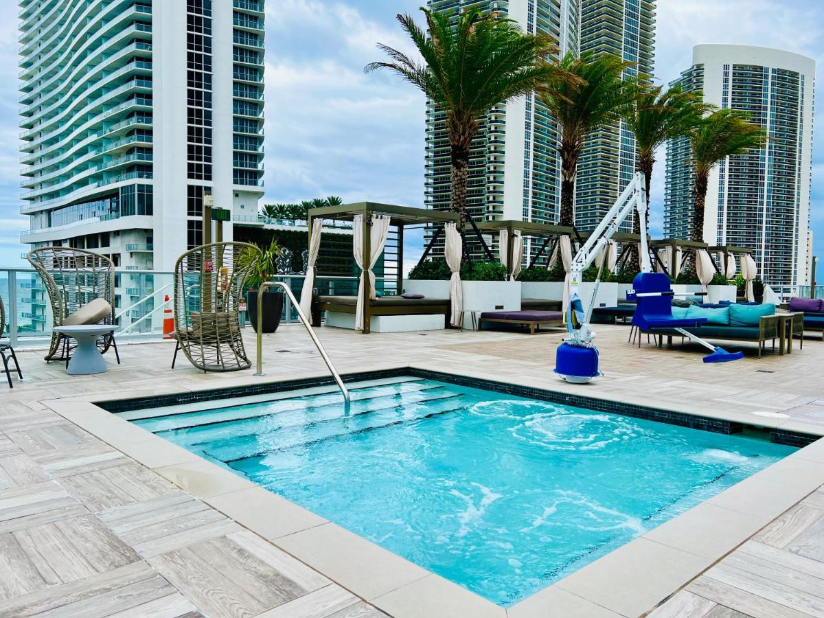 Hyde Beach House Three-Bedroom, Waterfront, Ocean And Intercostal View, Rooftop Pool, 5 Min Walk To Beach Hollywood Exterior foto
